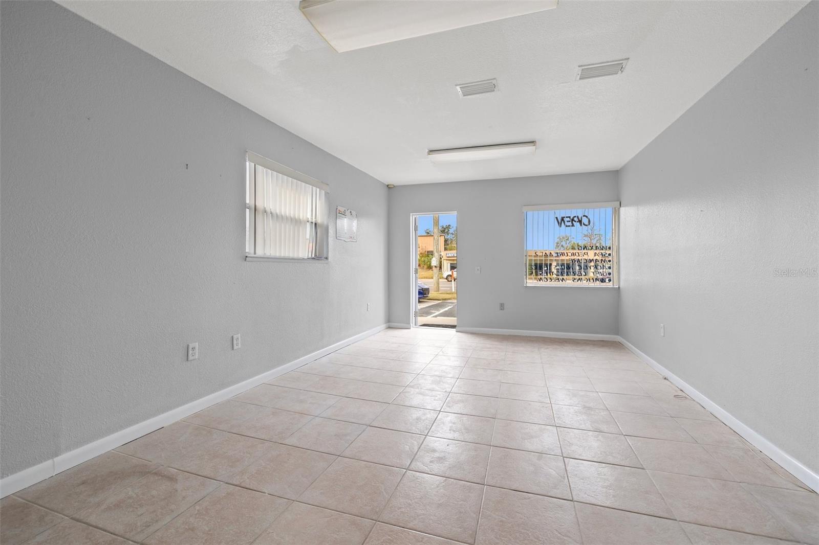 800 Pasadena Ave S Property Photo 23
