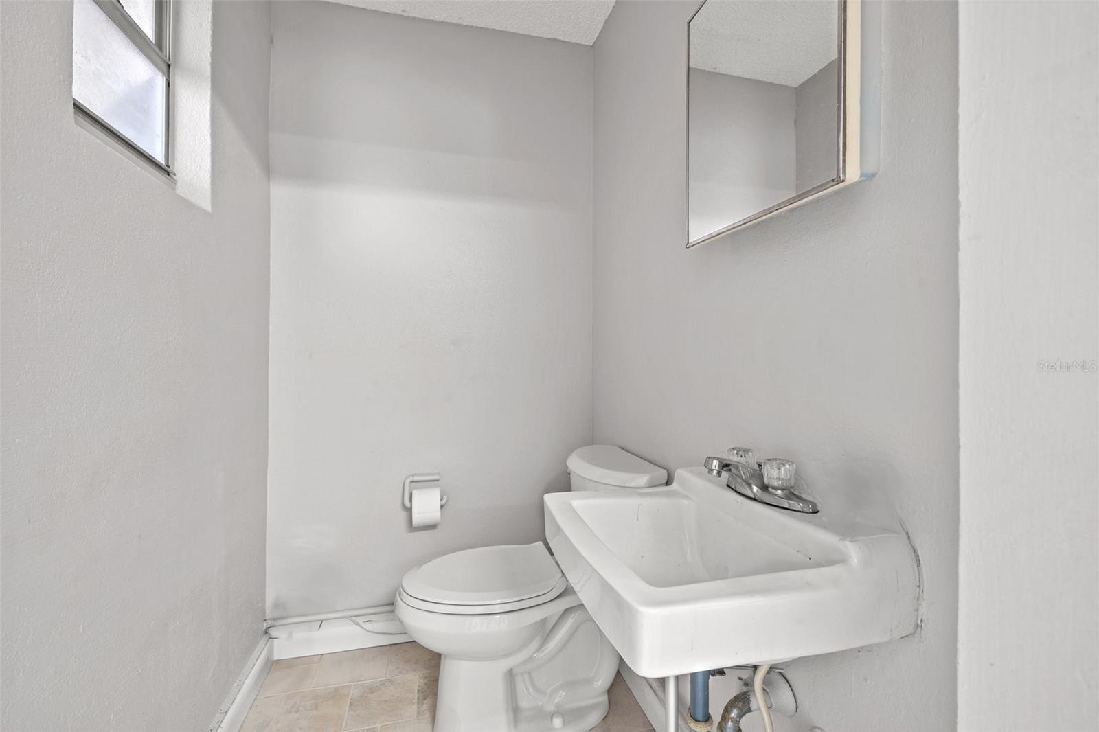 800 Pasadena Ave S Property Photo 32