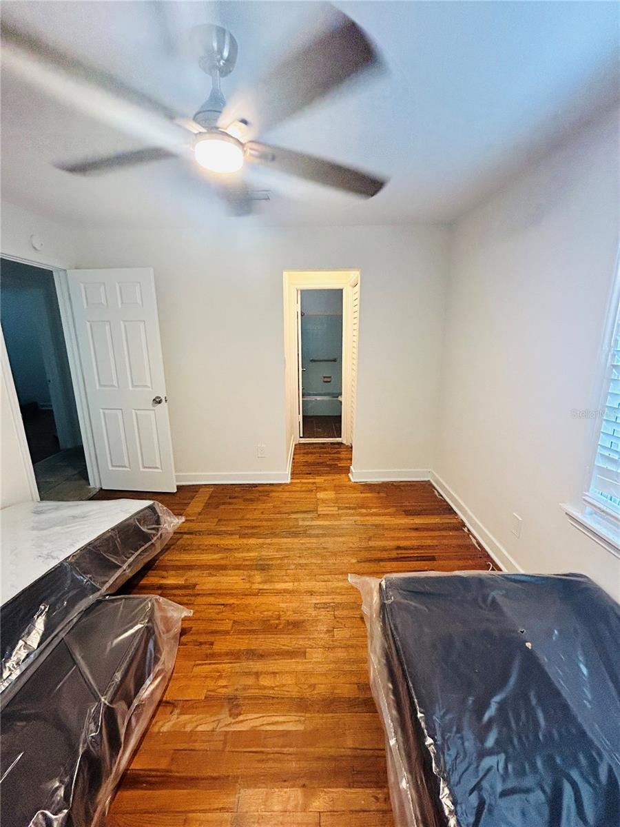 2811 Valencia Way S Property Photo 25