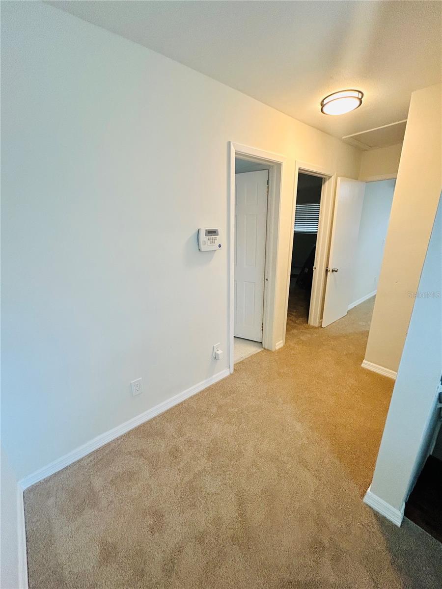 2811 Valencia Way S Property Photo 30