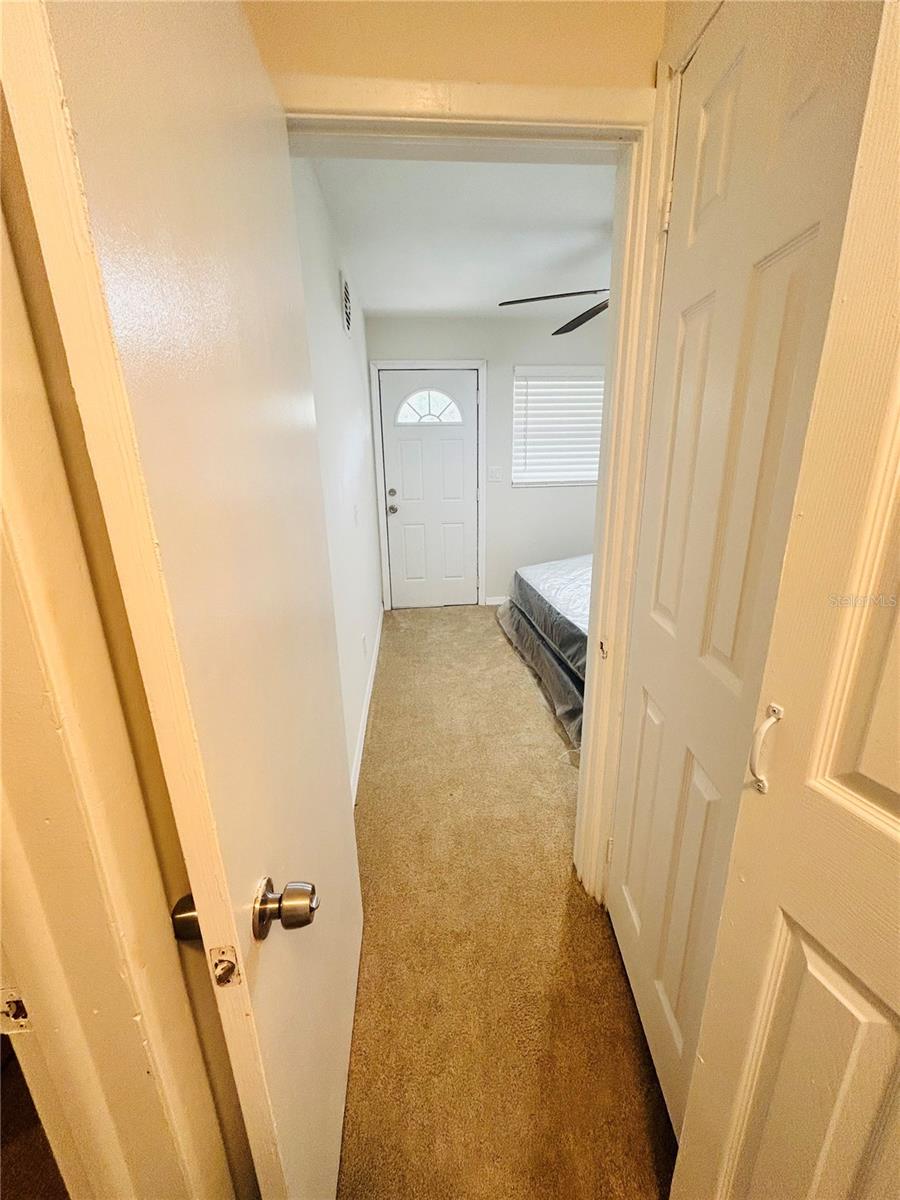 2811 Valencia Way S Property Photo 38