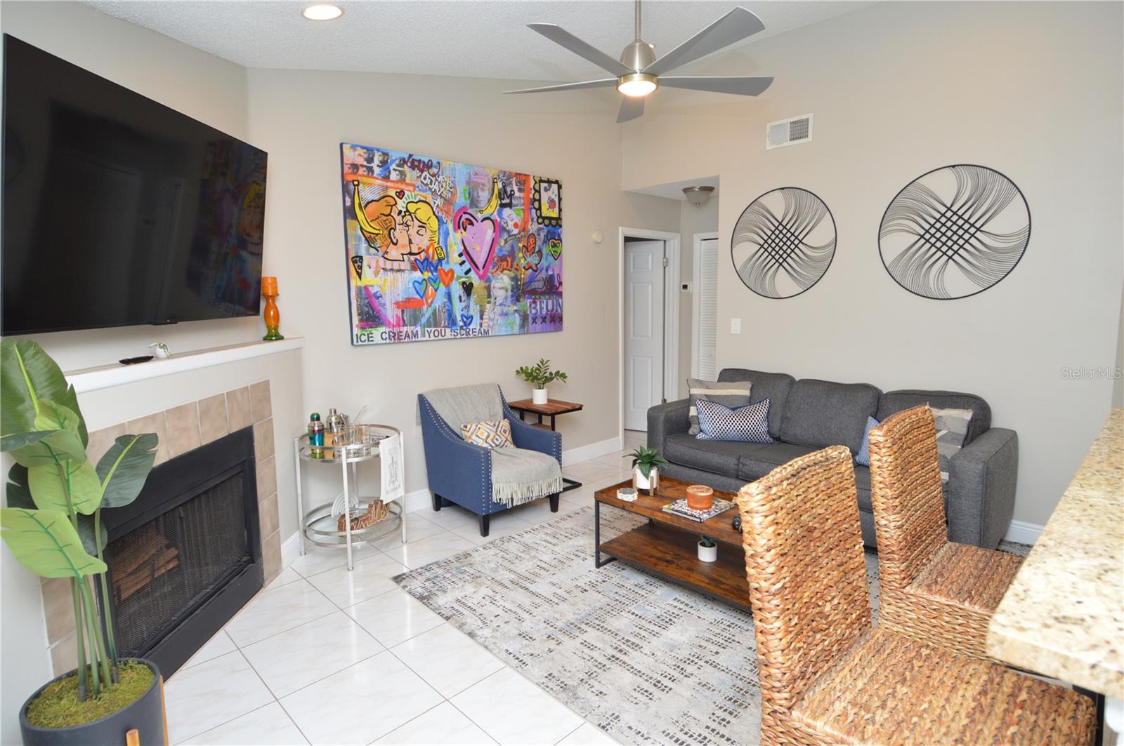 8752 Mallard Reserve Dr #203 (furnished) Property Photo 20