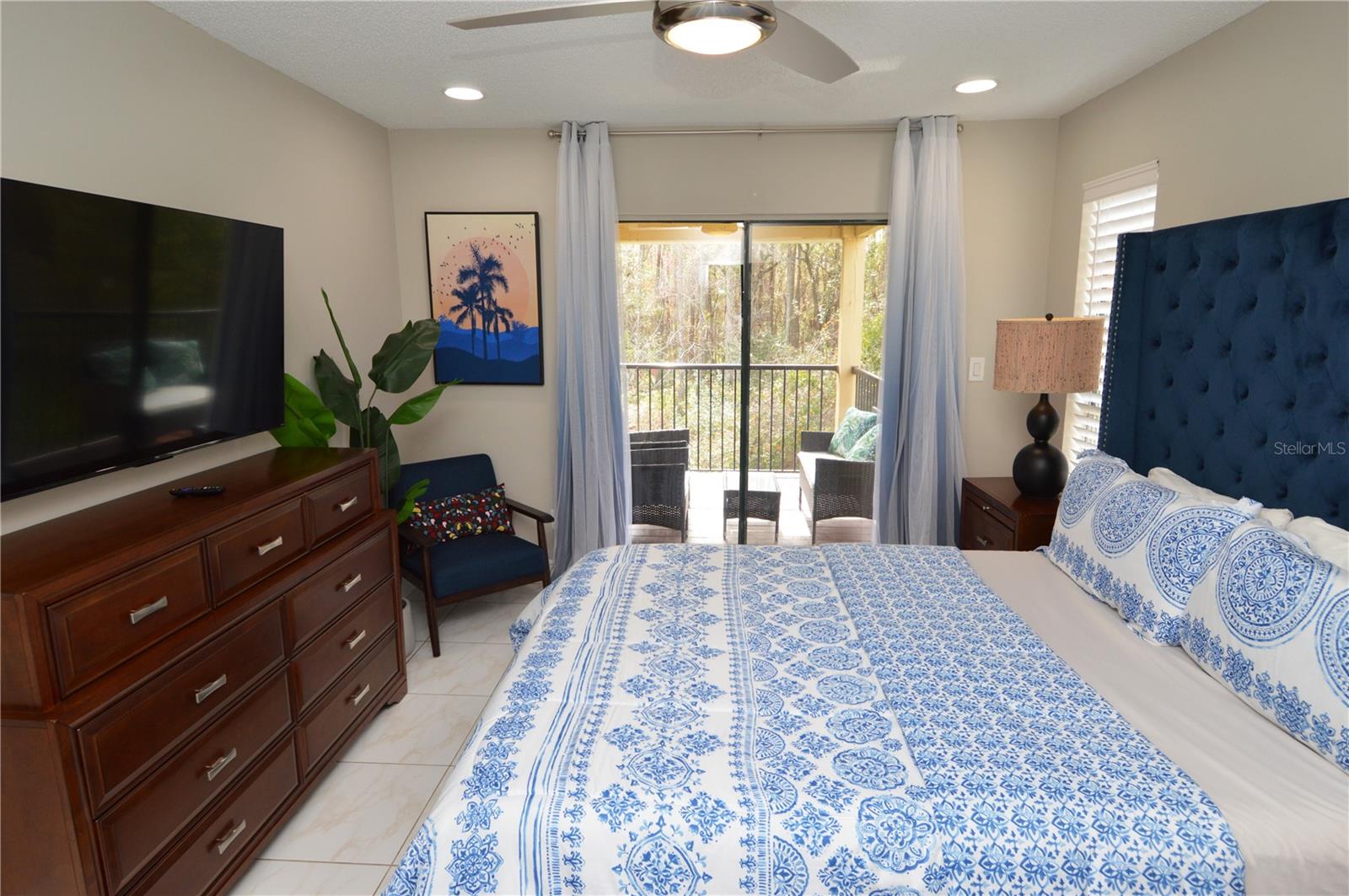 8752 Mallard Reserve Dr #203 (furnished) Property Photo 28