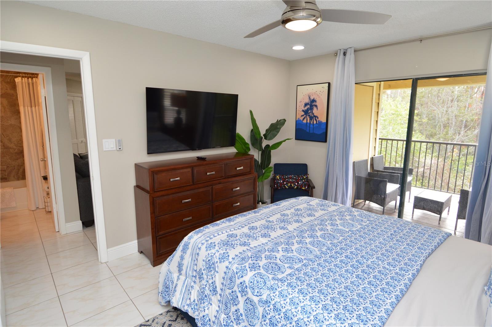 8752 Mallard Reserve Dr #203 (furnished) Property Photo 30