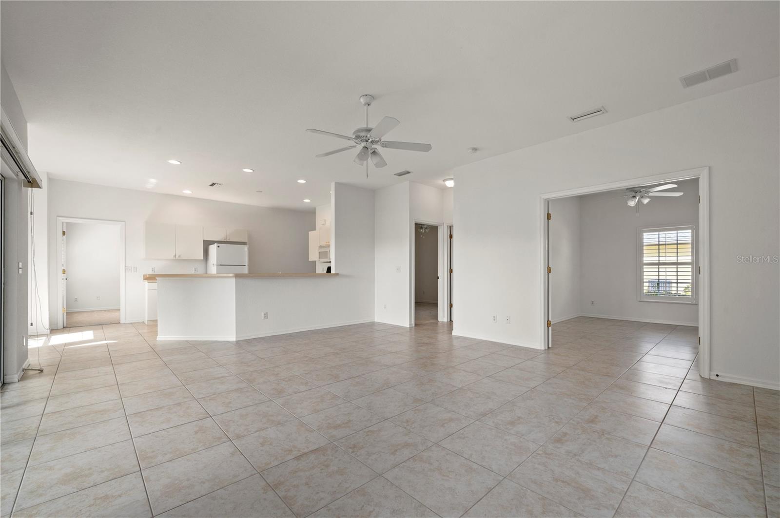 25574 Heritage Lake Blvd Property Photo 10