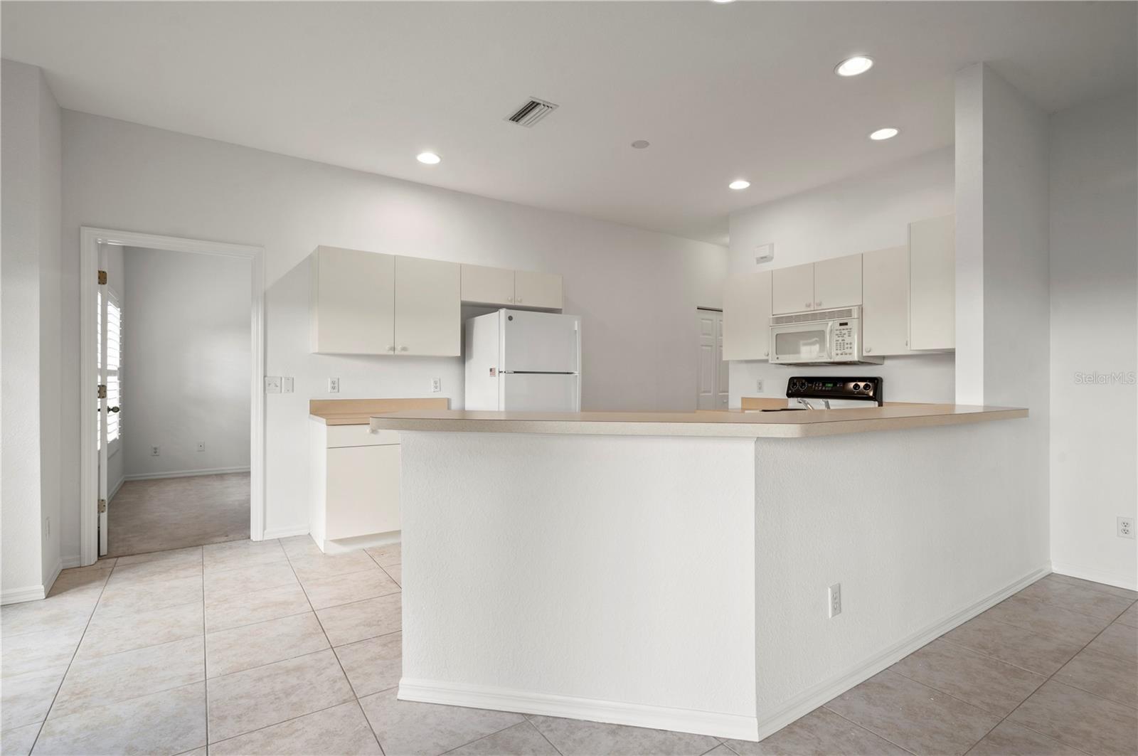 25574 Heritage Lake Blvd Property Photo 19