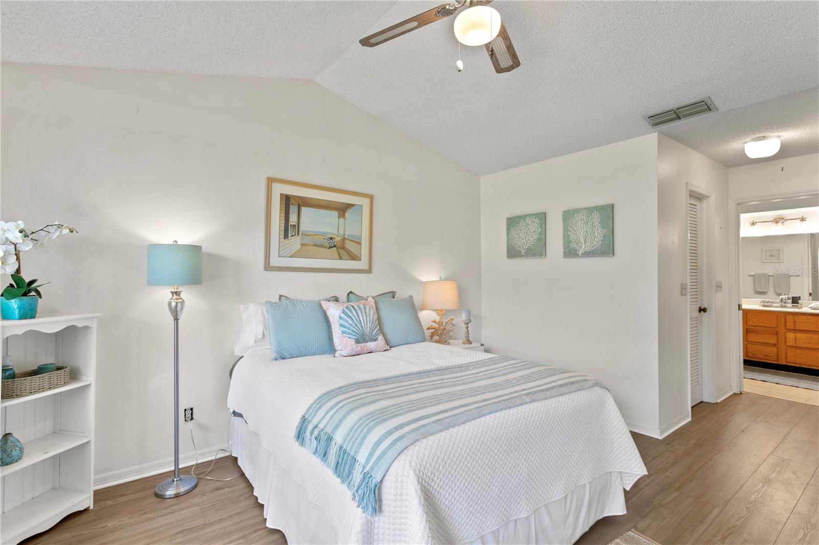 10823 Indian Hills Ct #33 Property Photo 17