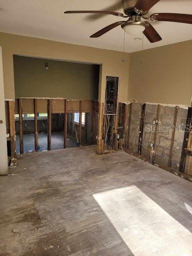 7140 Riverrun Rd Property Photo 6