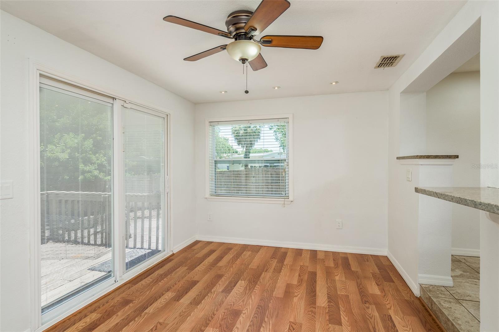 7140 Riverrun Rd Property Photo 15