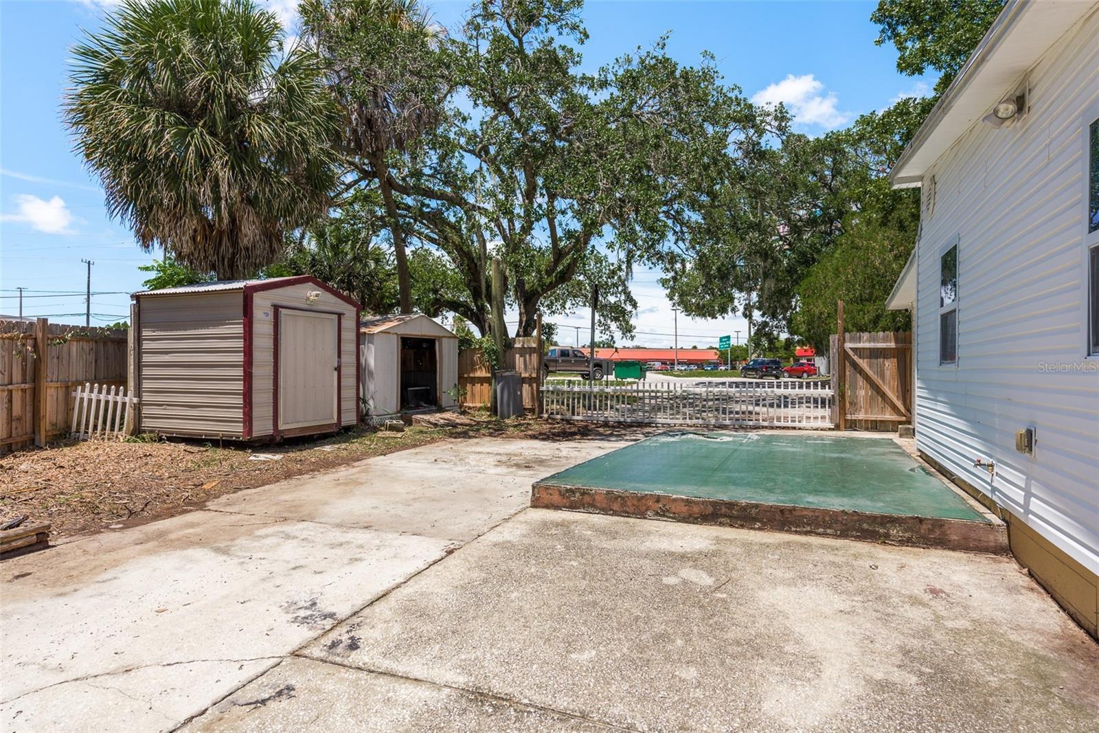7140 Riverrun Rd Property Photo 17