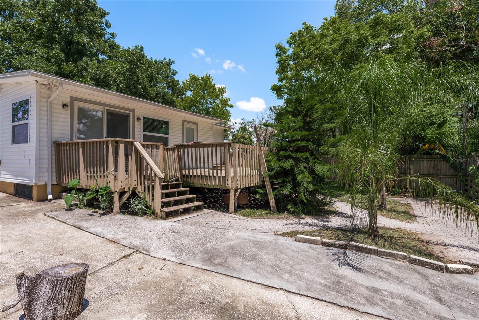 7140 Riverrun Rd Property Photo 18