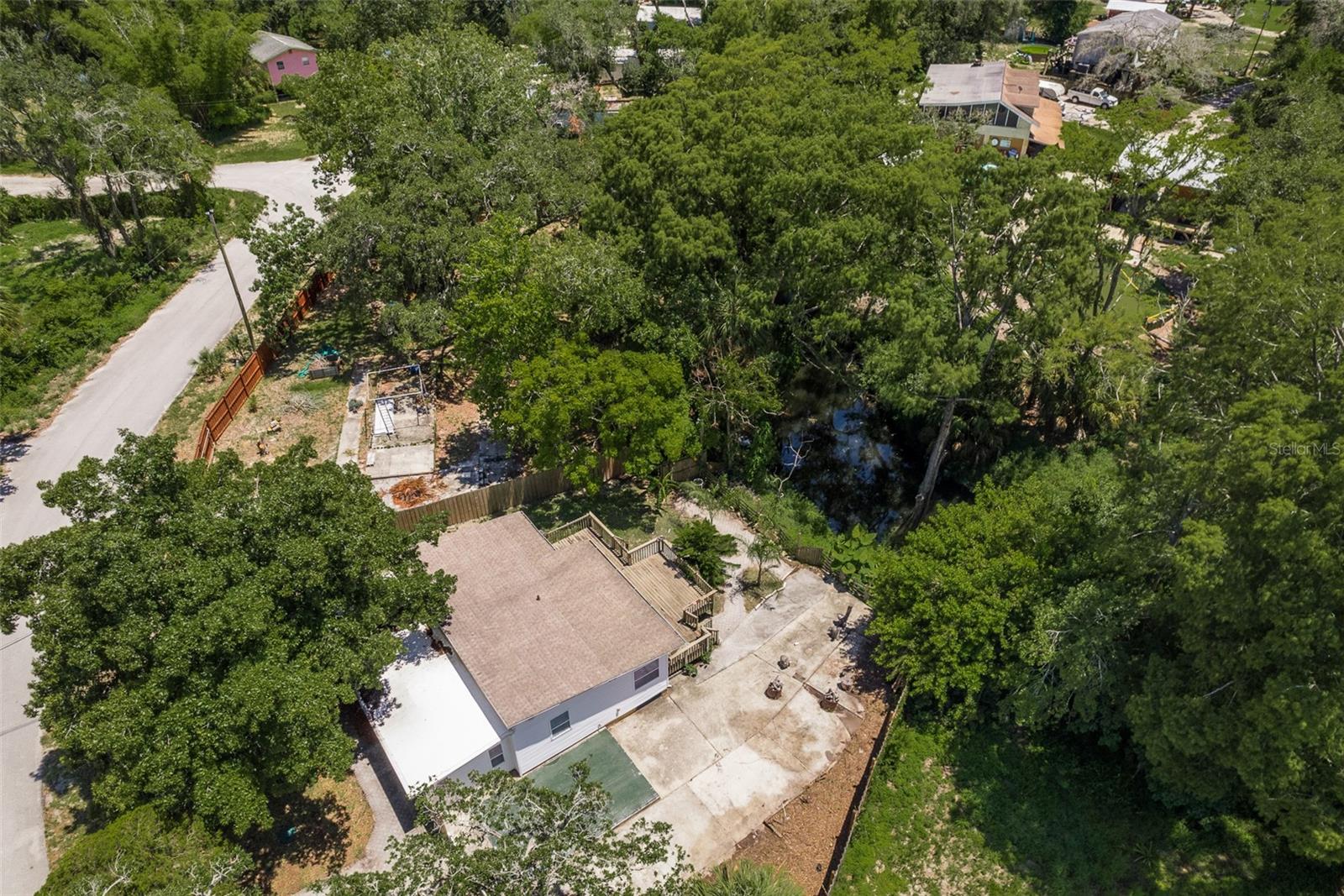 7140 Riverrun Rd Property Photo 25