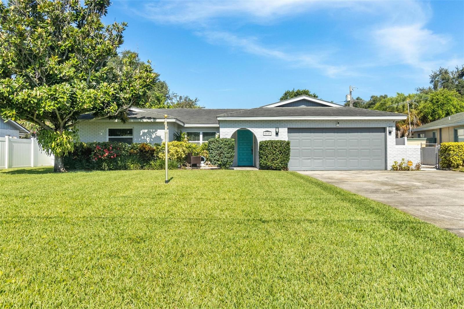 5127 Caesar Way S Property Photo 3