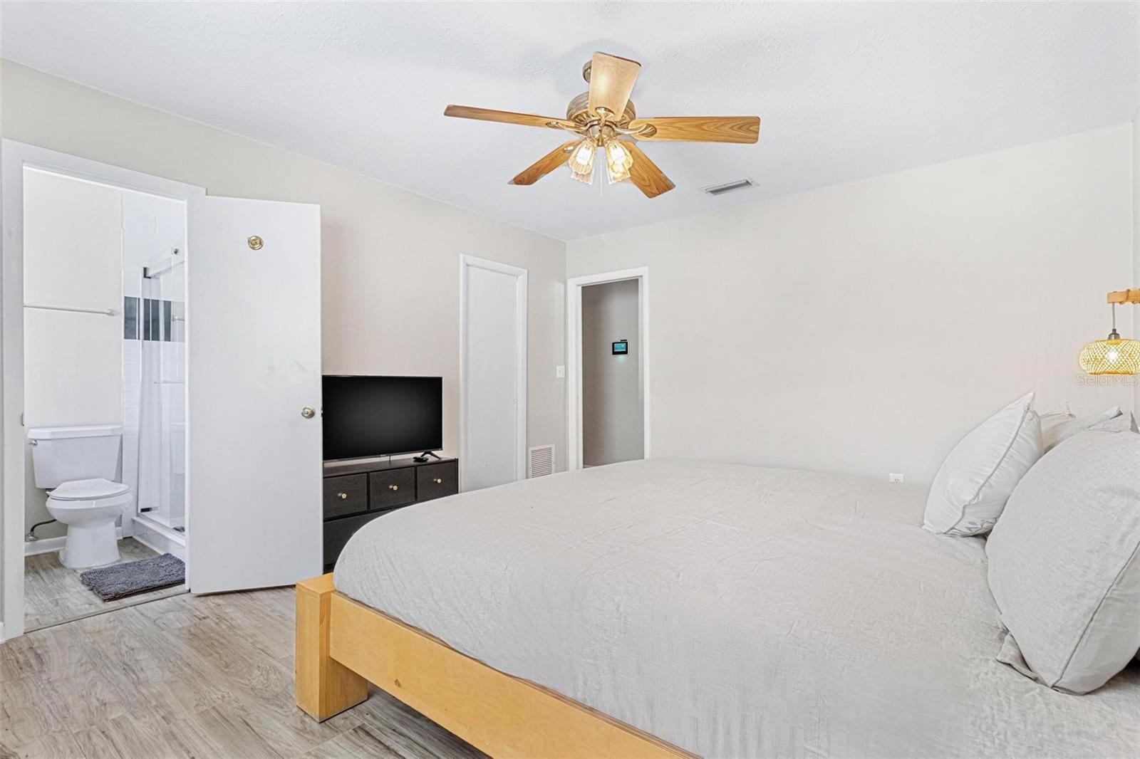 5127 Caesar Way S Property Photo 11