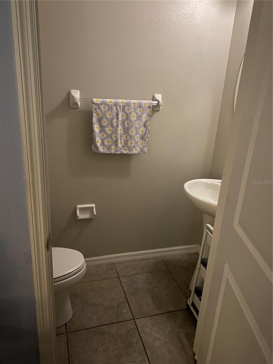 7643 Ginger Lily Ct Property Photo 5