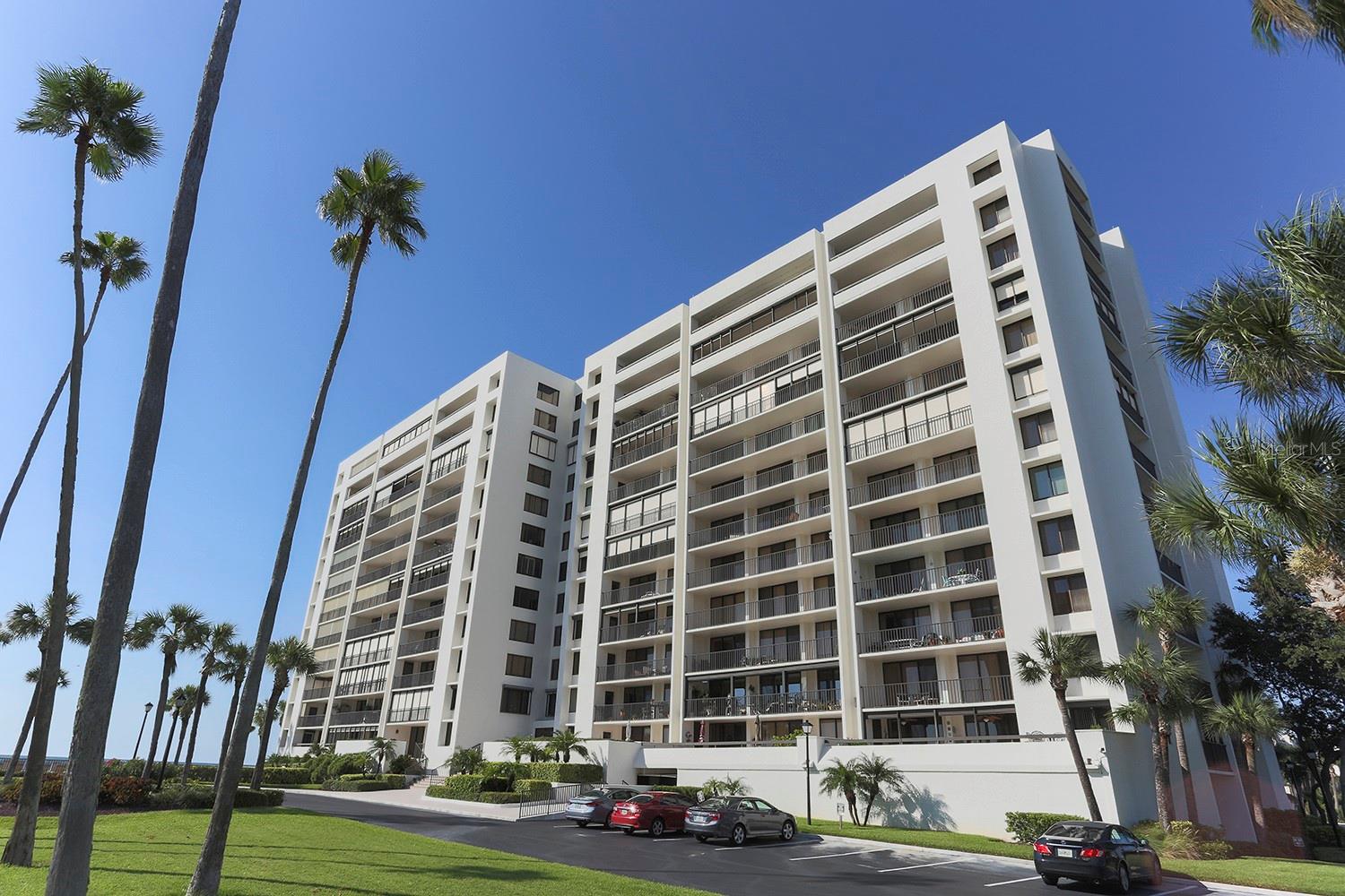 1460 Gulf Blvd #412 Property Photo 1