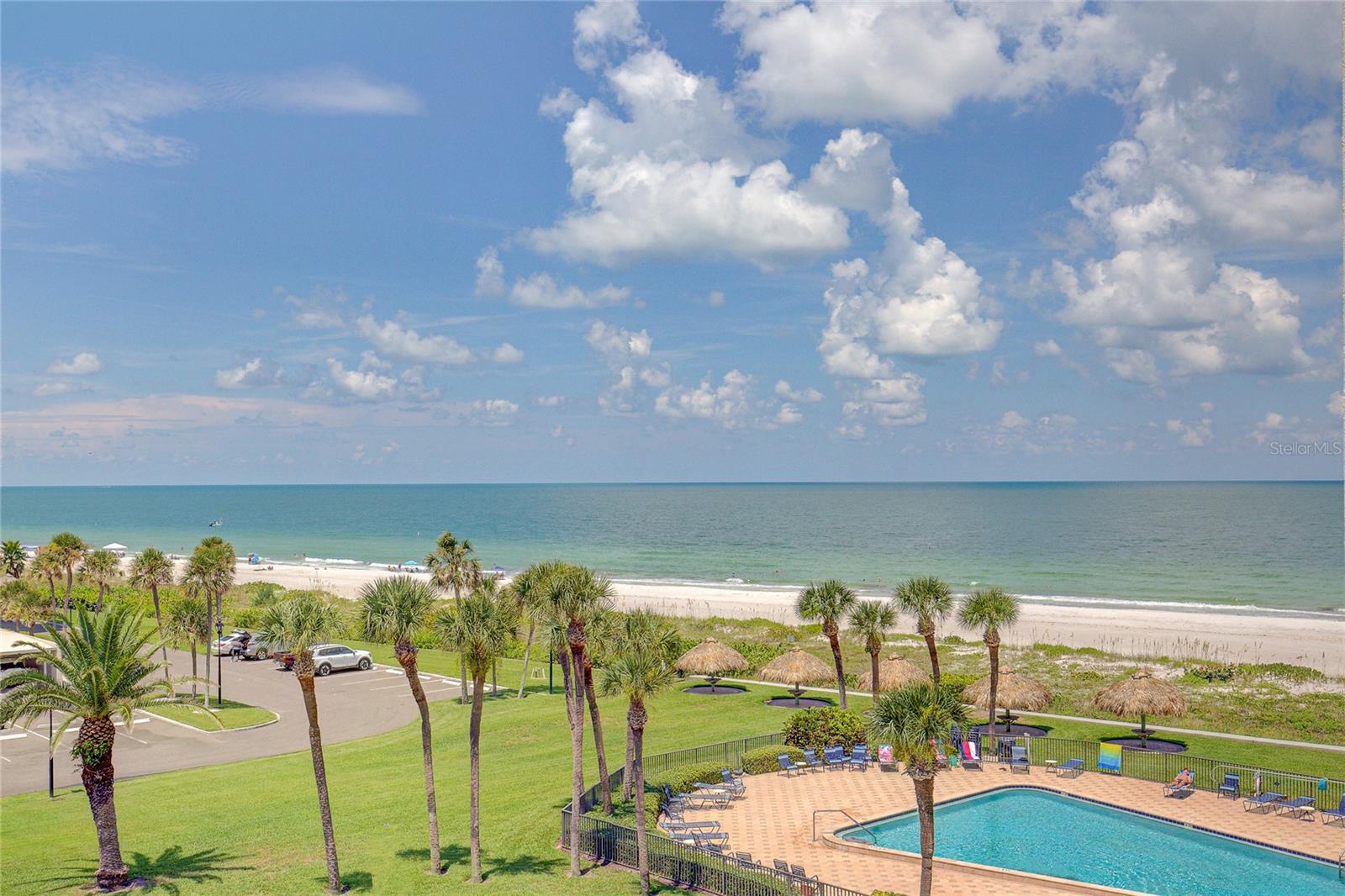 1460 Gulf Blvd #412 Property Photo 2