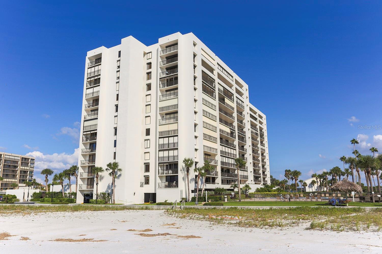 1460 Gulf Blvd #412 Property Photo 4