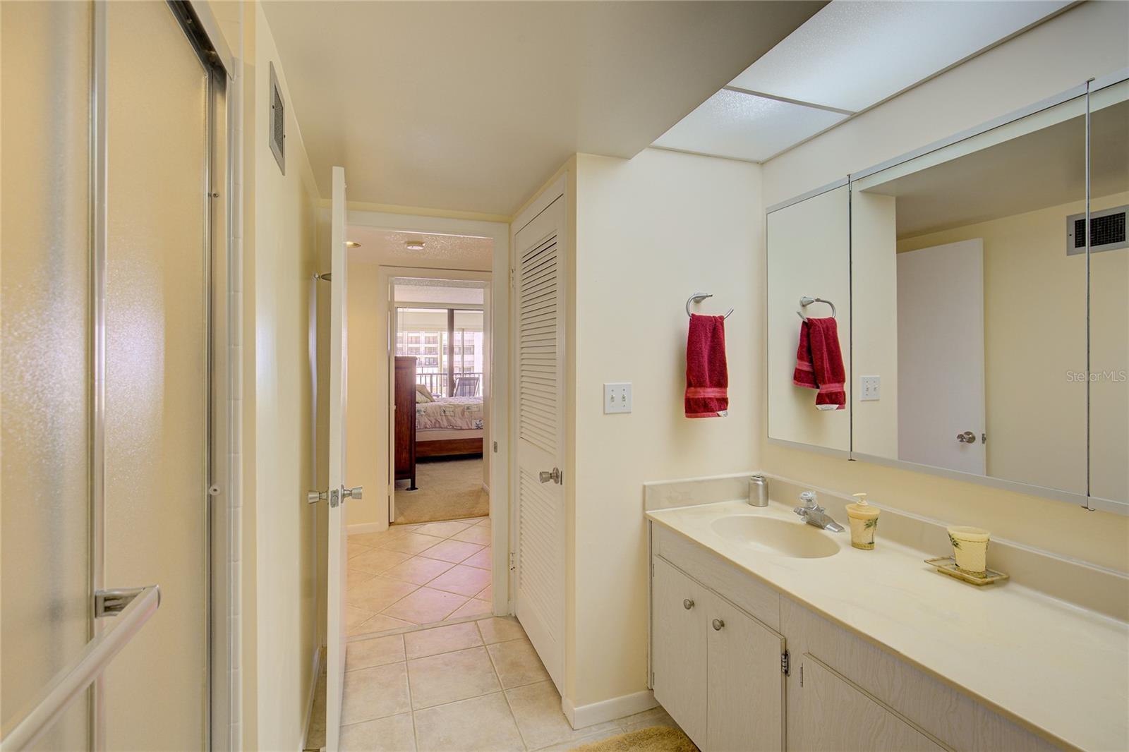 1460 Gulf Blvd #412 Property Photo 16