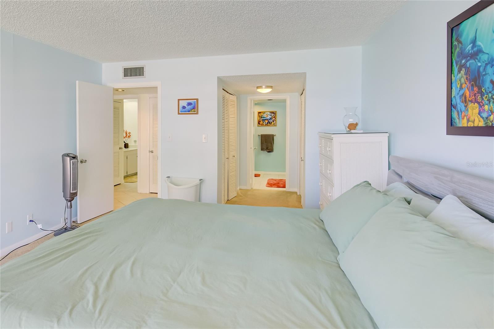 1460 Gulf Blvd #412 Property Photo 20