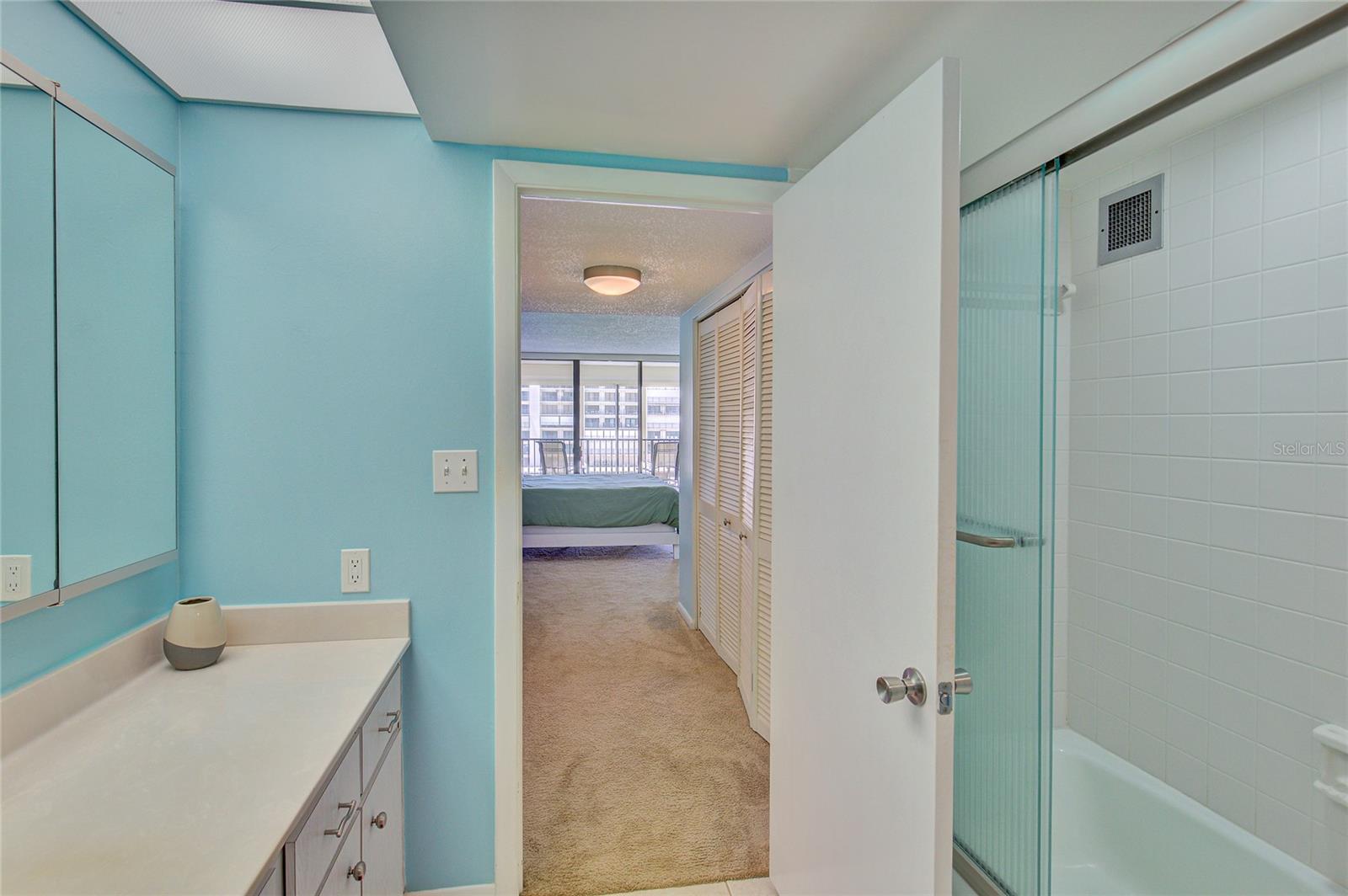 1460 Gulf Blvd #412 Property Photo 22