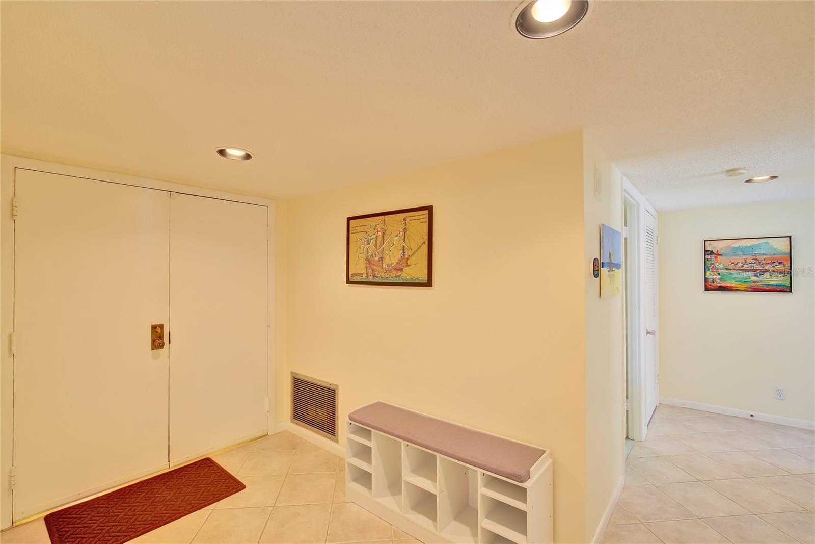 1460 Gulf Blvd #412 Property Photo 27