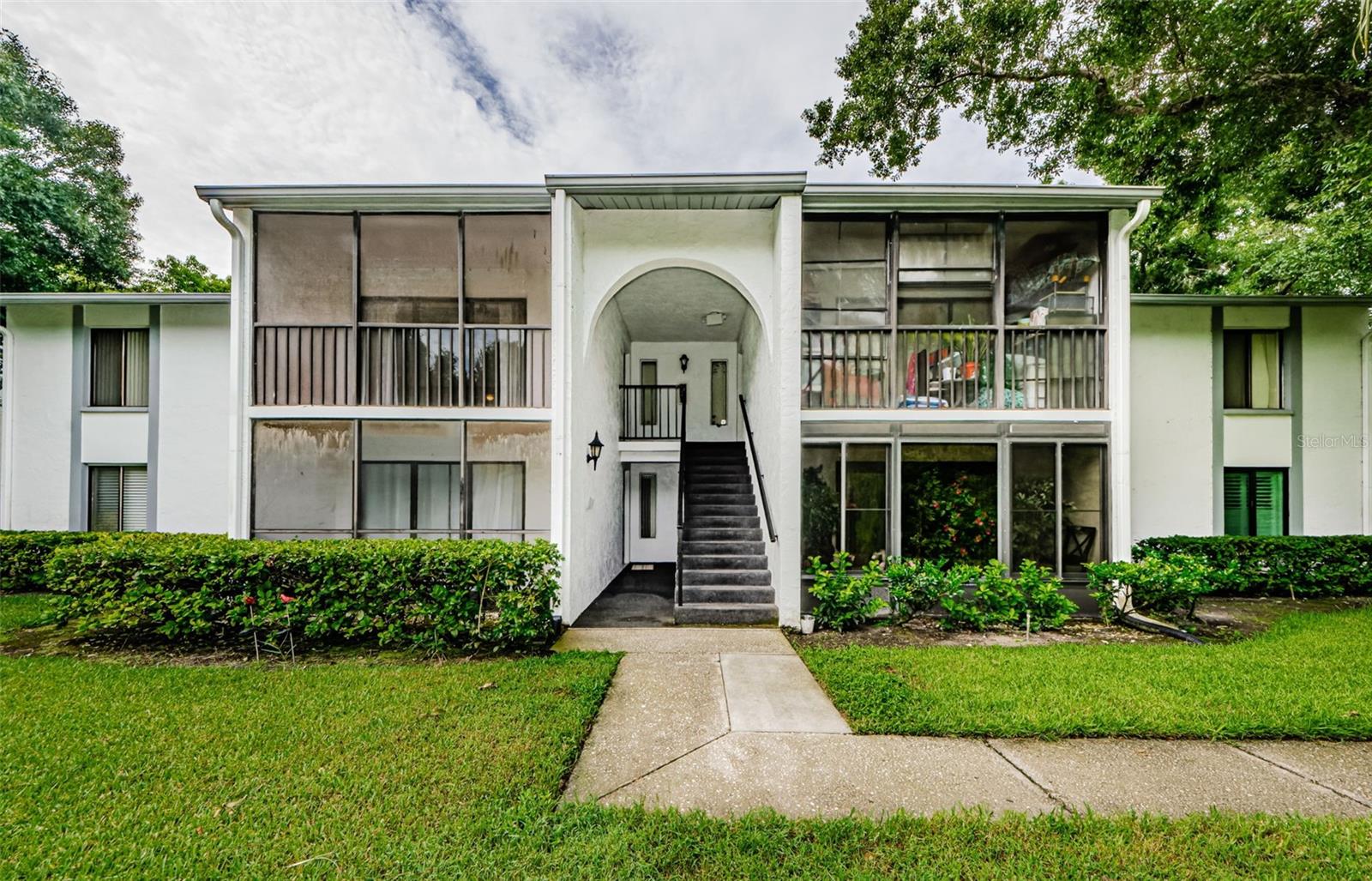 1170 Pine Ridge Cir W #c2 Property Photo 2