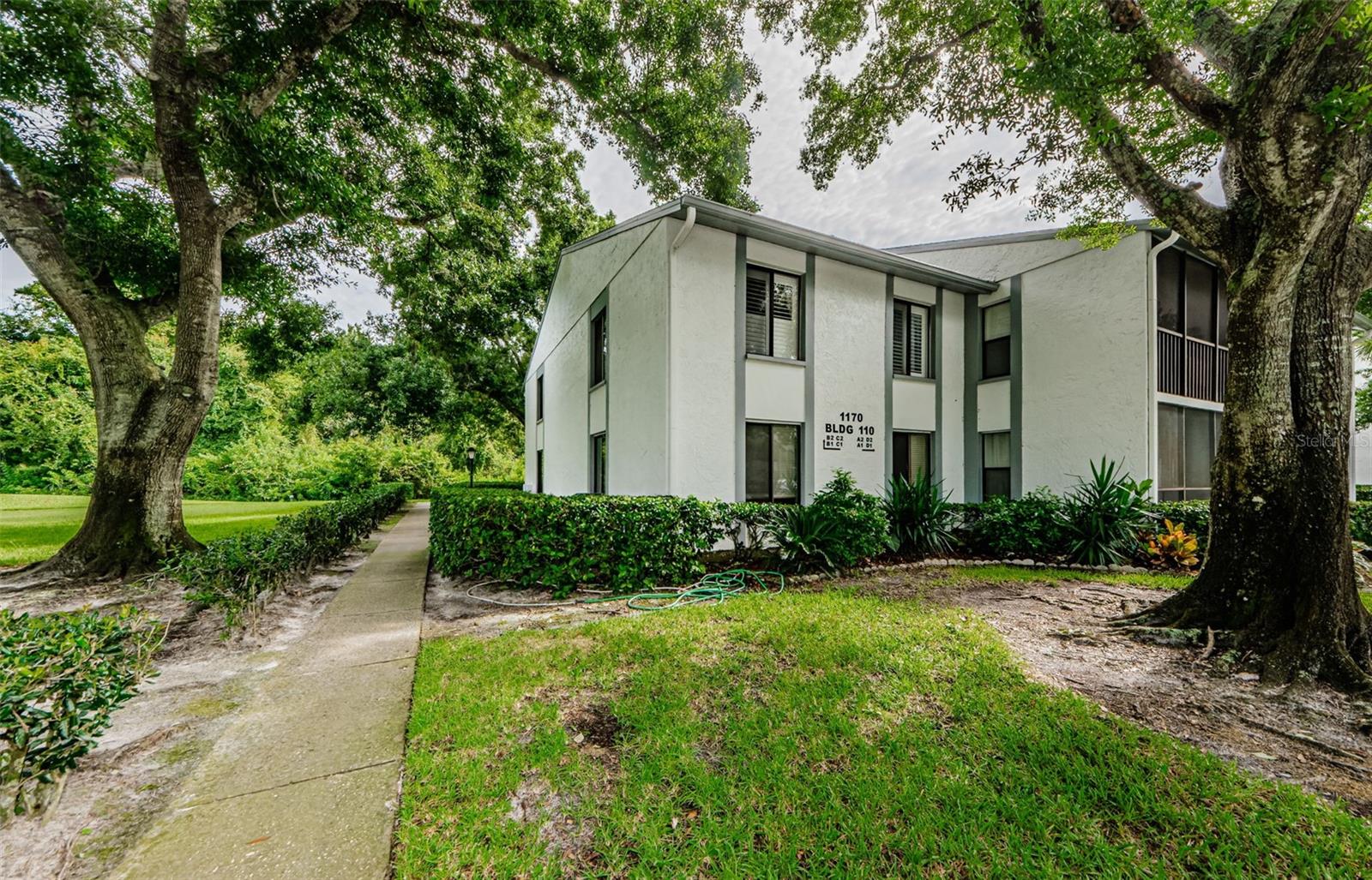 1170 Pine Ridge Cir W #c2 Property Photo 6