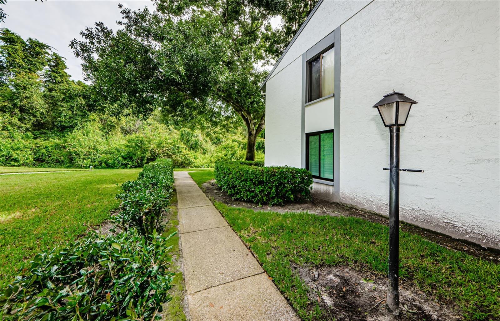 1170 Pine Ridge Cir W #c2 Property Photo 8