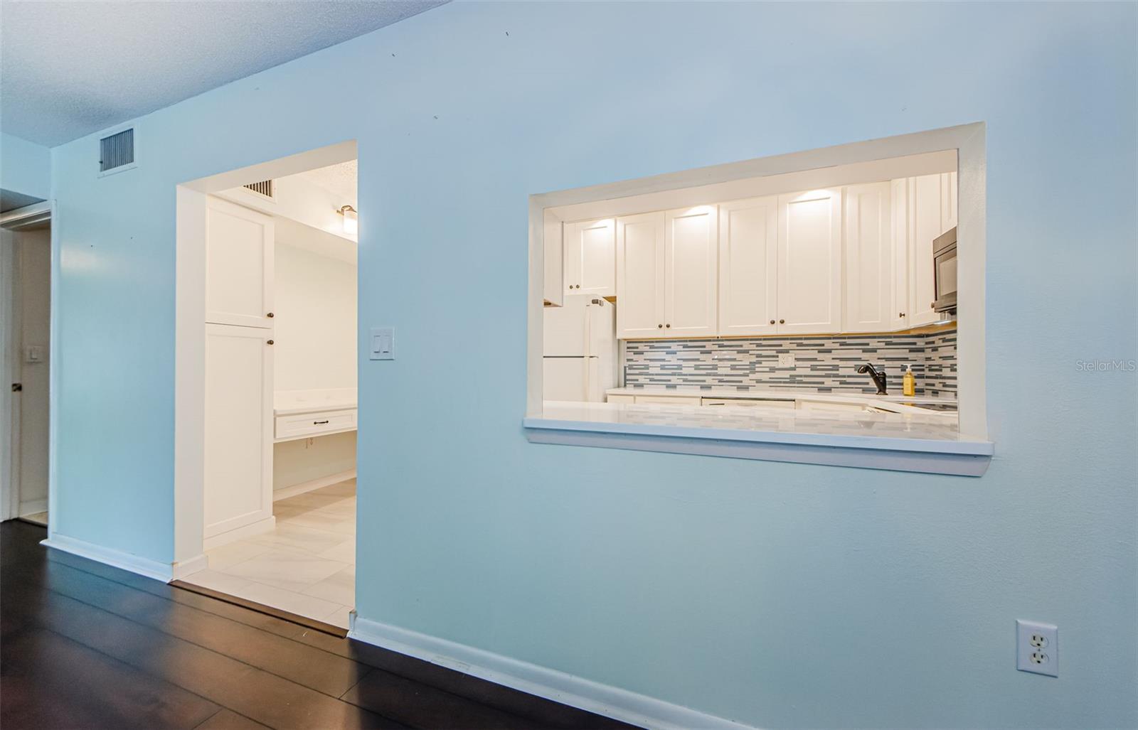 1170 Pine Ridge Cir W #c2 Property Photo 18