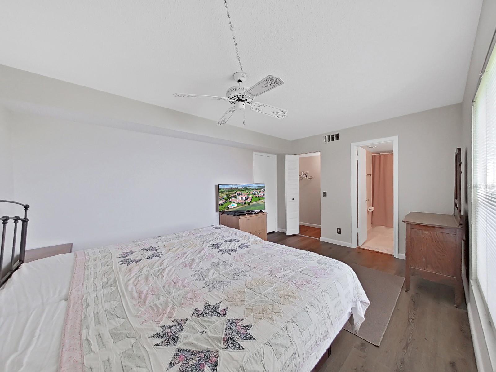6177 Sun Blvd #108 Property Photo 11