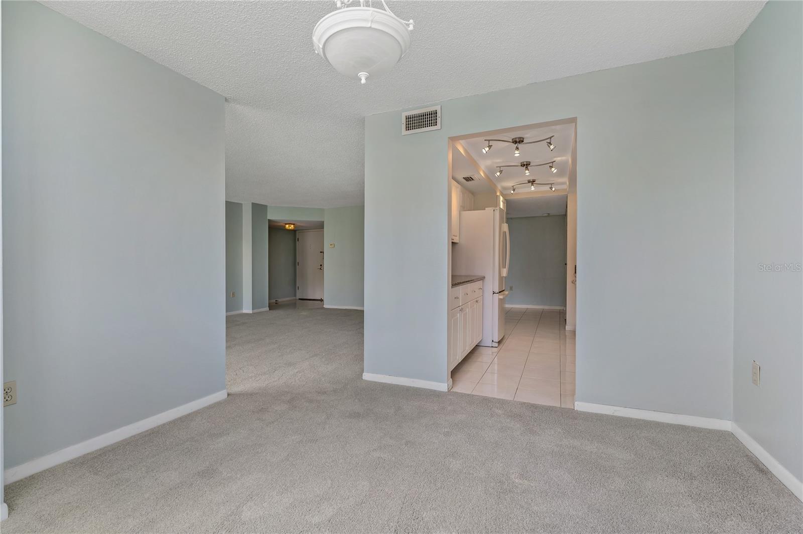 660 Island Way #301 Property Photo 15