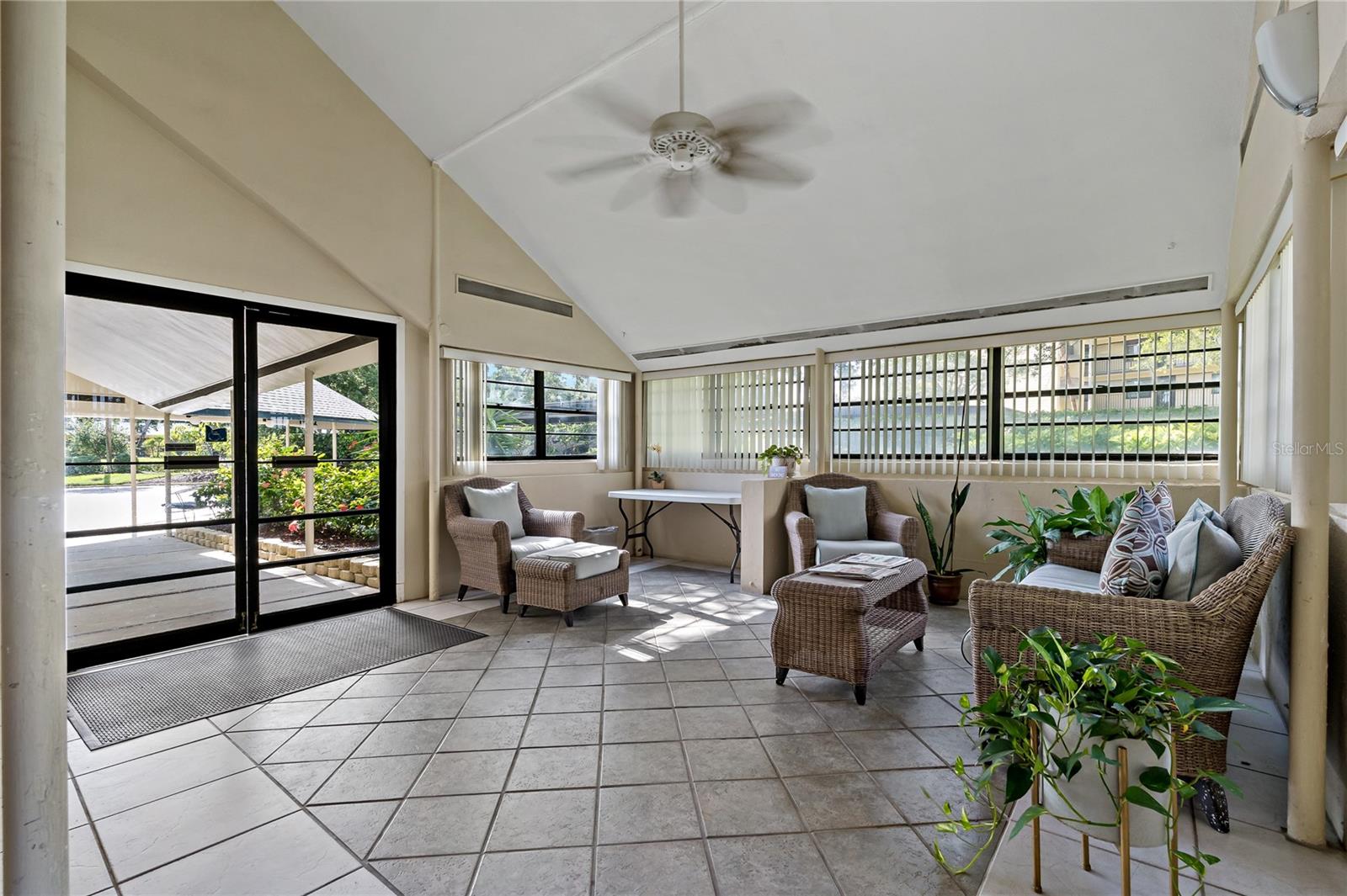 660 Island Way #301 Property Photo 31