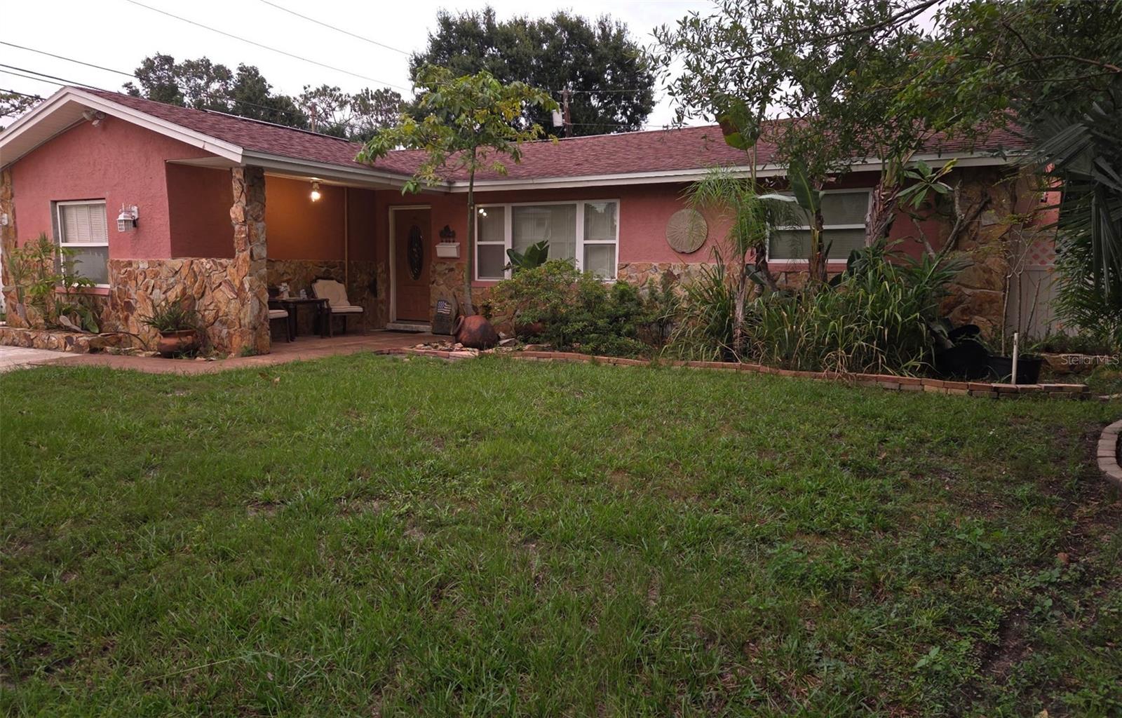 8665 Mockingbird Ln Property Photo 5