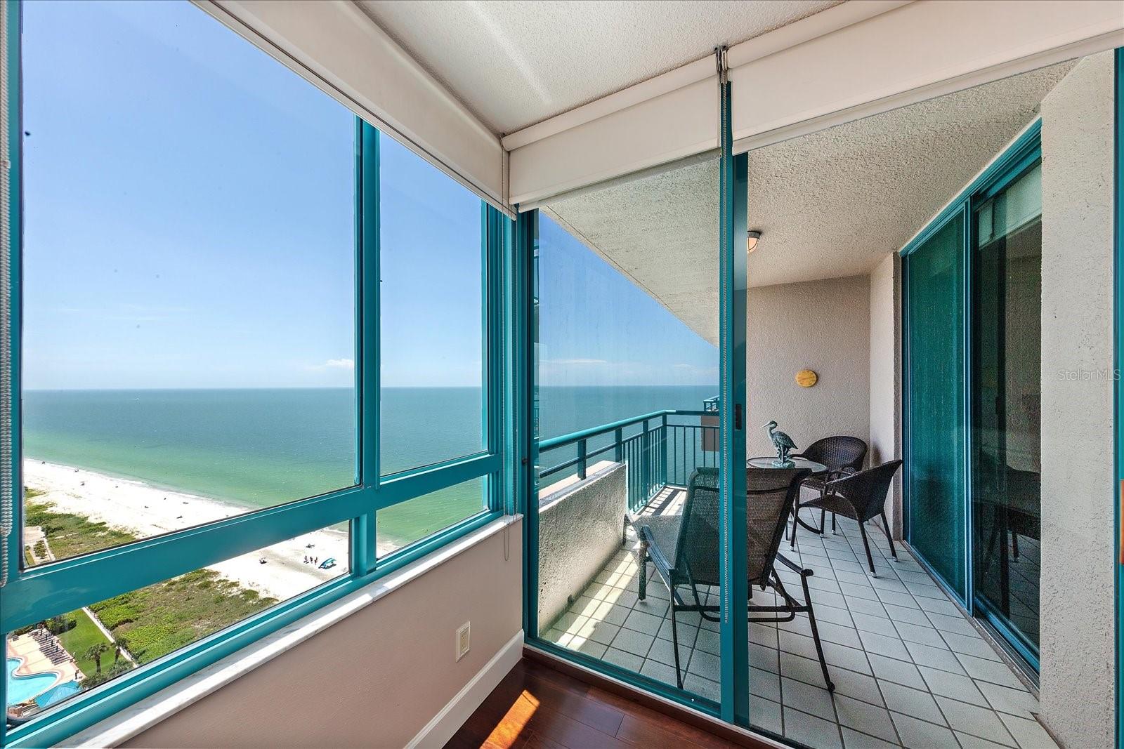 1540 Gulf Blvd #2102 Property Photo 4