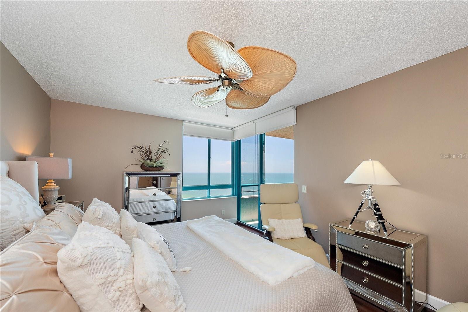 1540 Gulf Blvd #2102 Property Photo 40