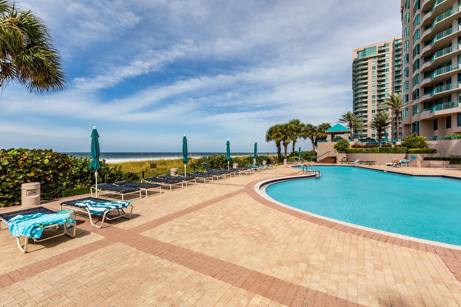 1560 Gulf Blvd #1004 Property Photo 55
