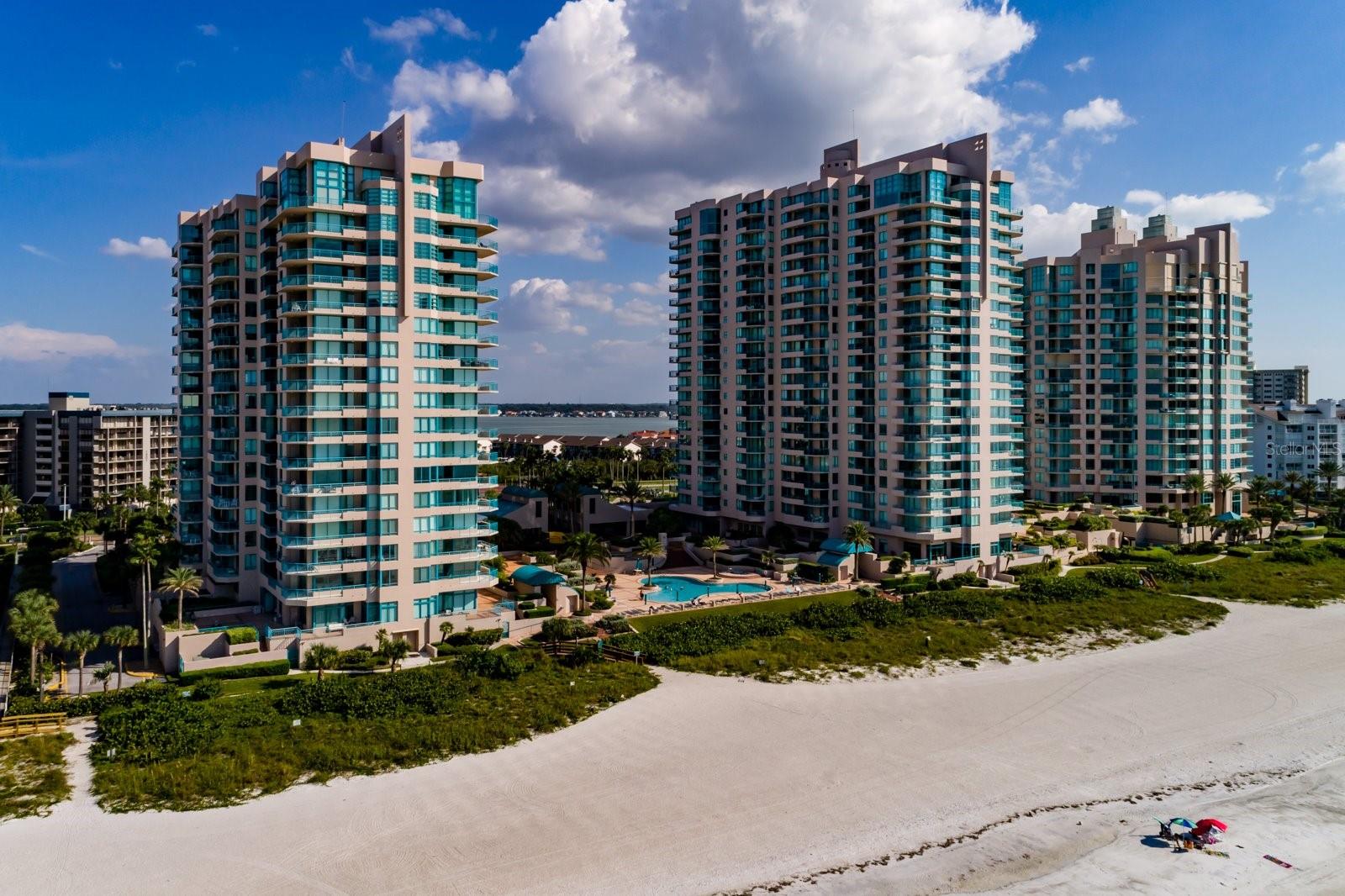 1560 Gulf Blvd #1004 Property Photo 61