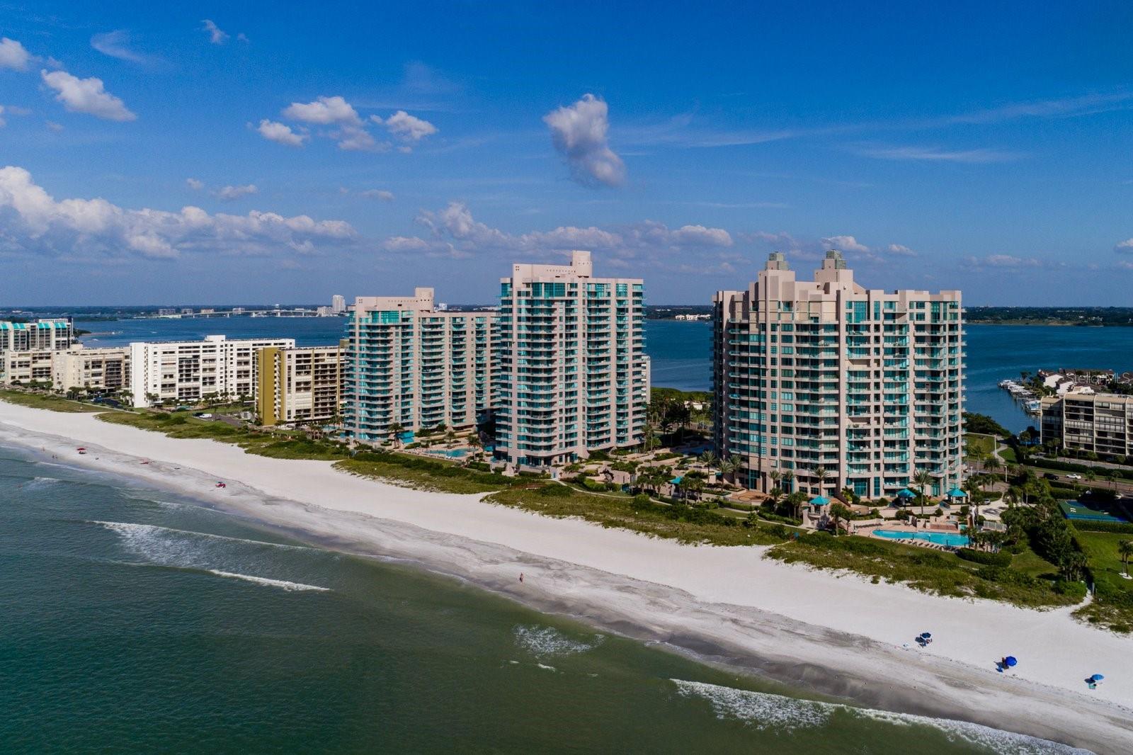 1560 Gulf Blvd #1004 Property Photo 65