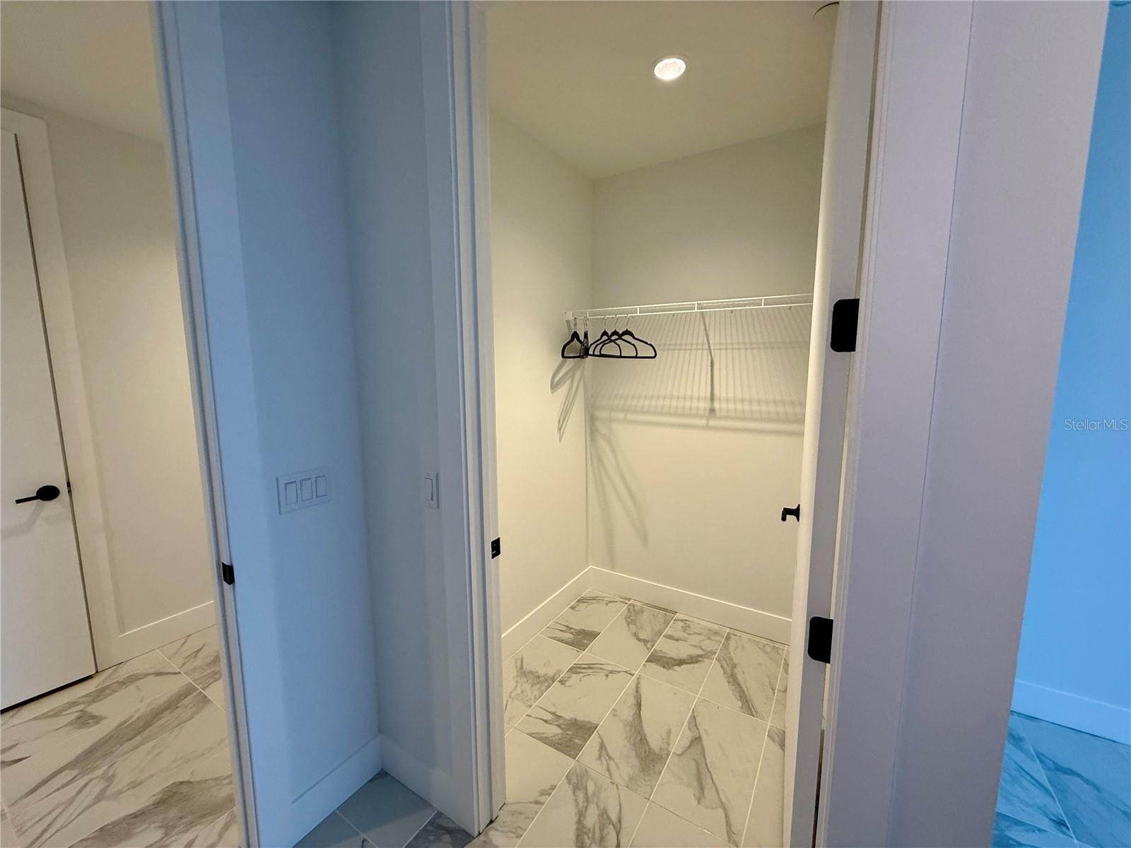 777 3rd Ave N #908 Property Photo 40