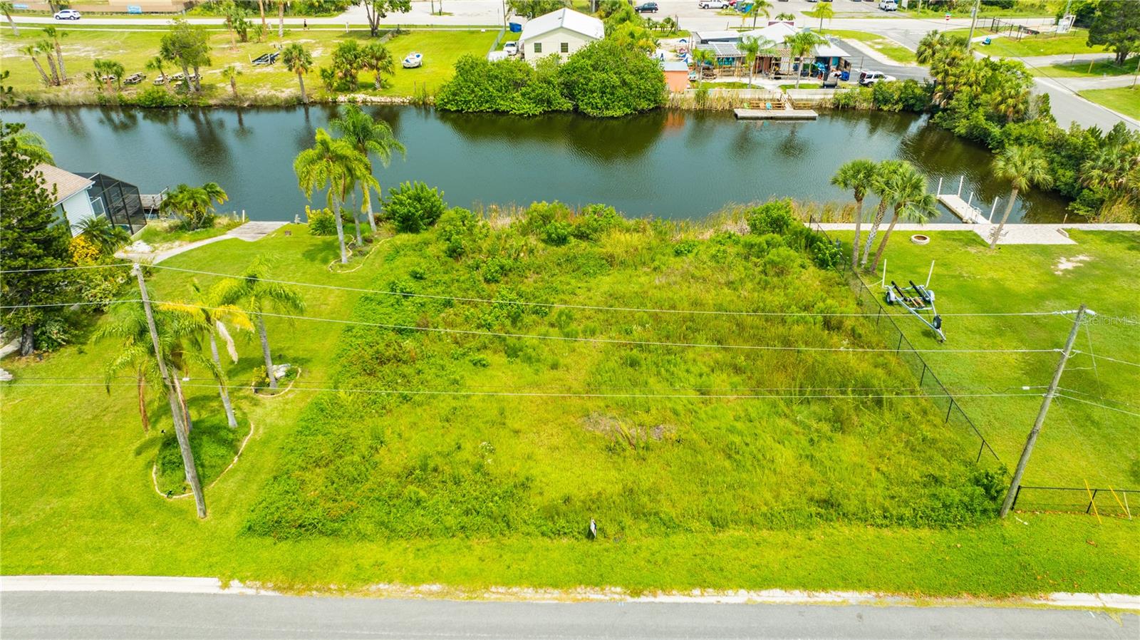 3326 FERNLEAF DR Property Photo 1