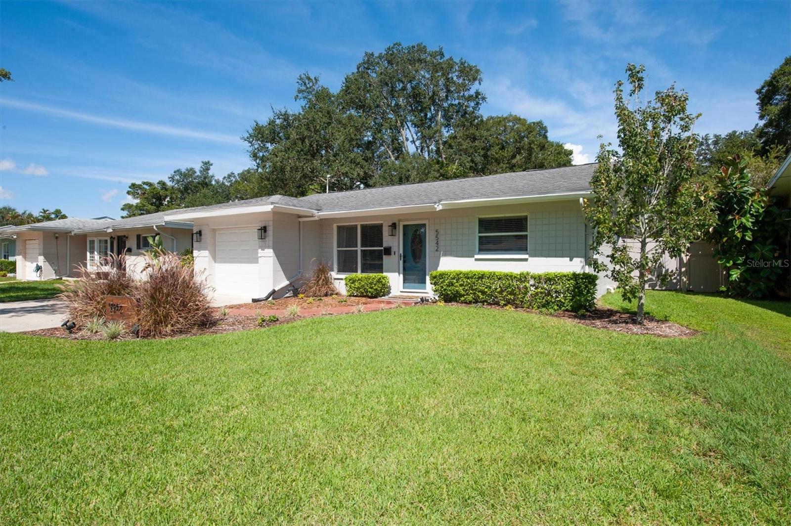 5542 Atlantic Ave N Property Photo