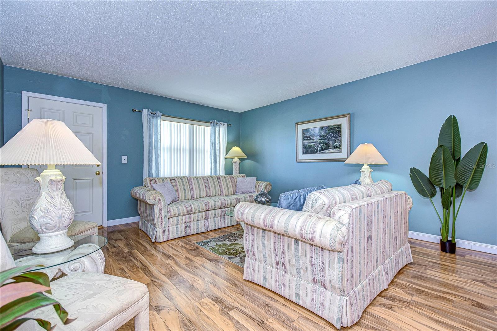 1893 Shore Dr S #206 Property Photo 6