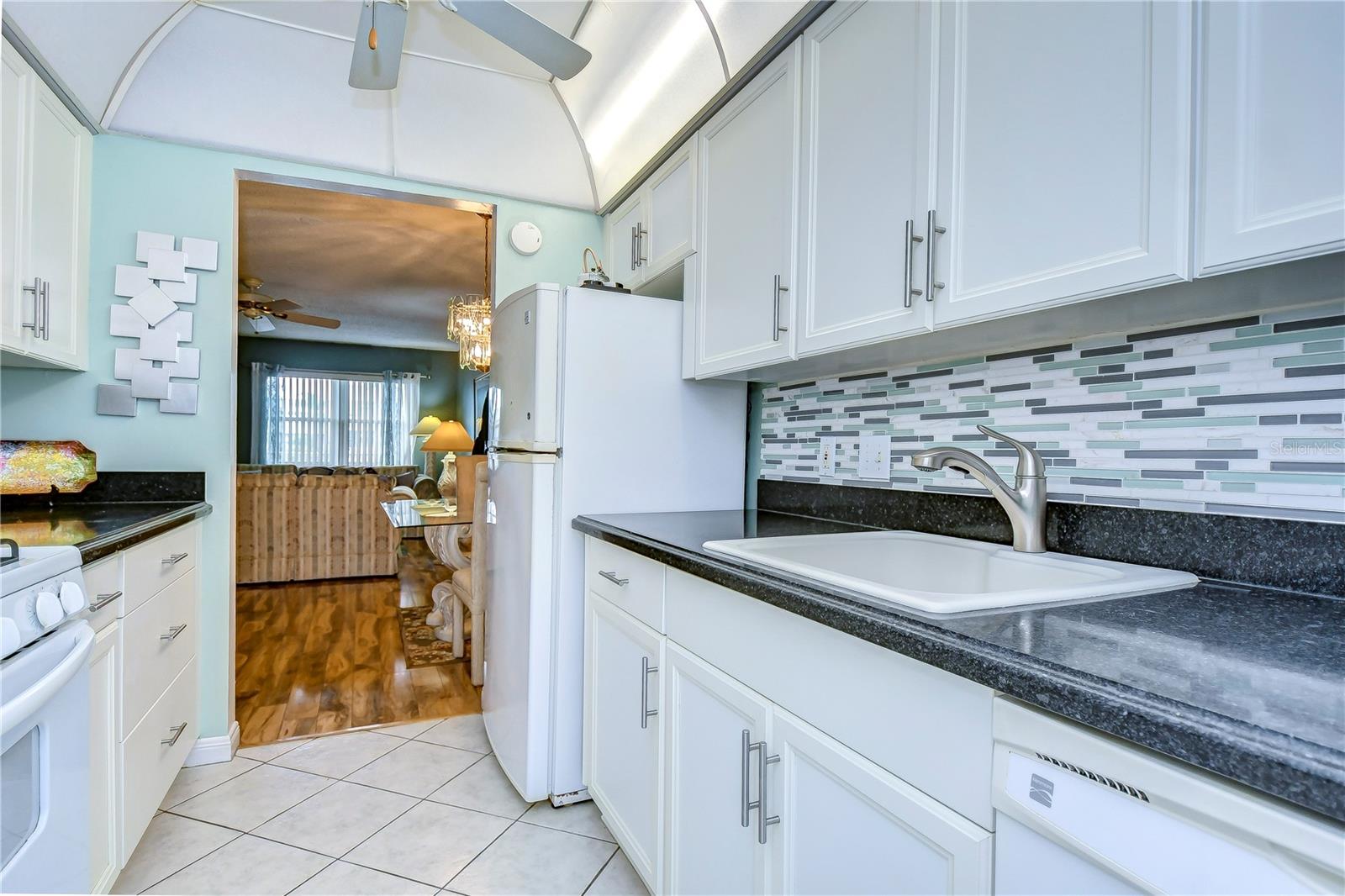 1893 Shore Dr S #206 Property Photo 15