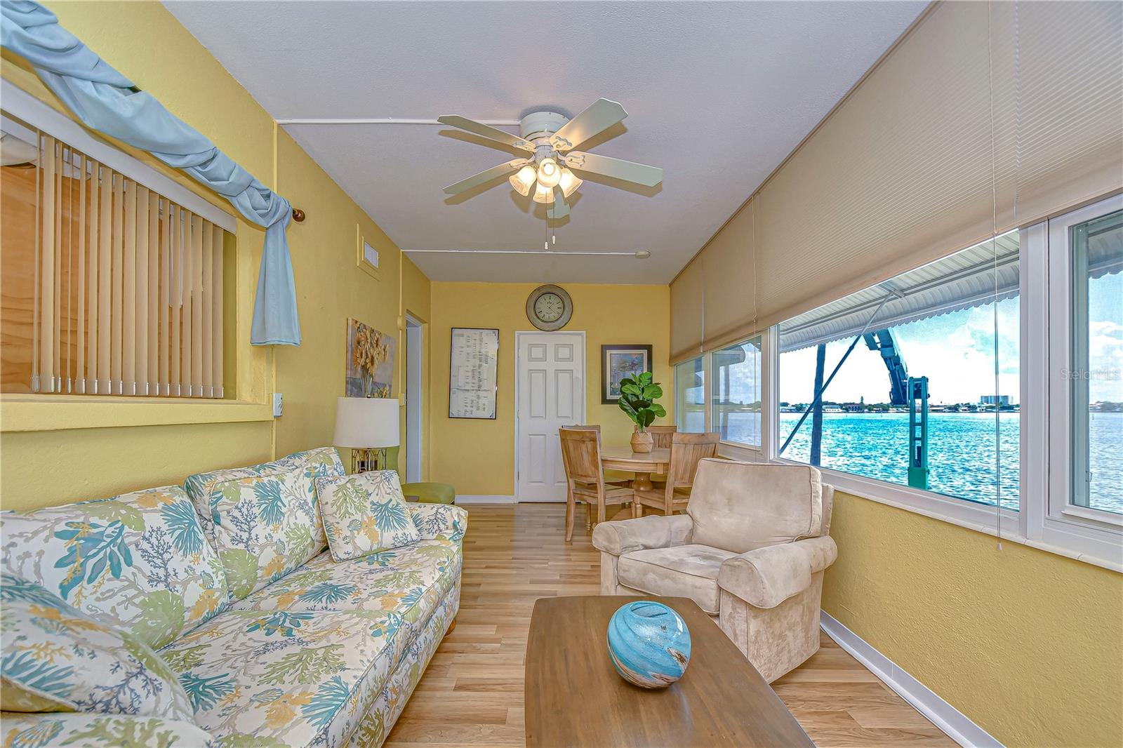 1893 Shore Dr S #206 Property Photo 27