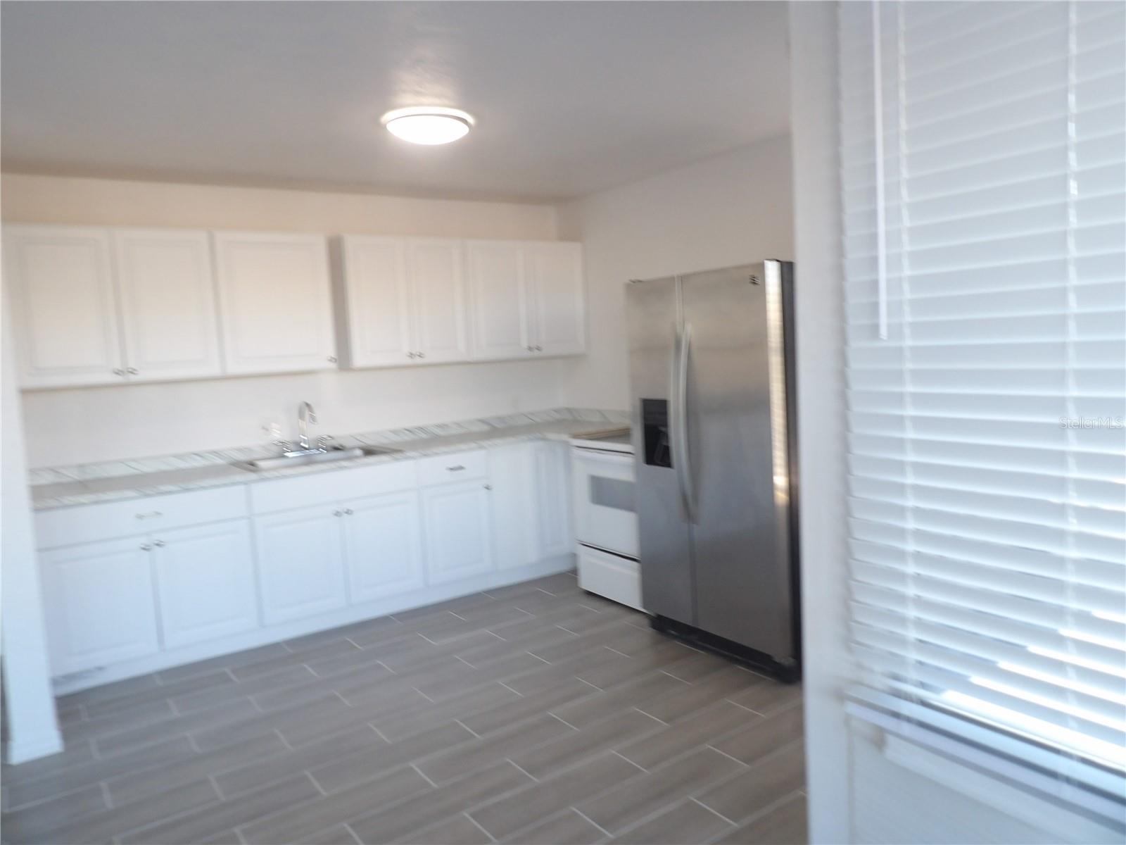 14975 1st St E Property Photo 6