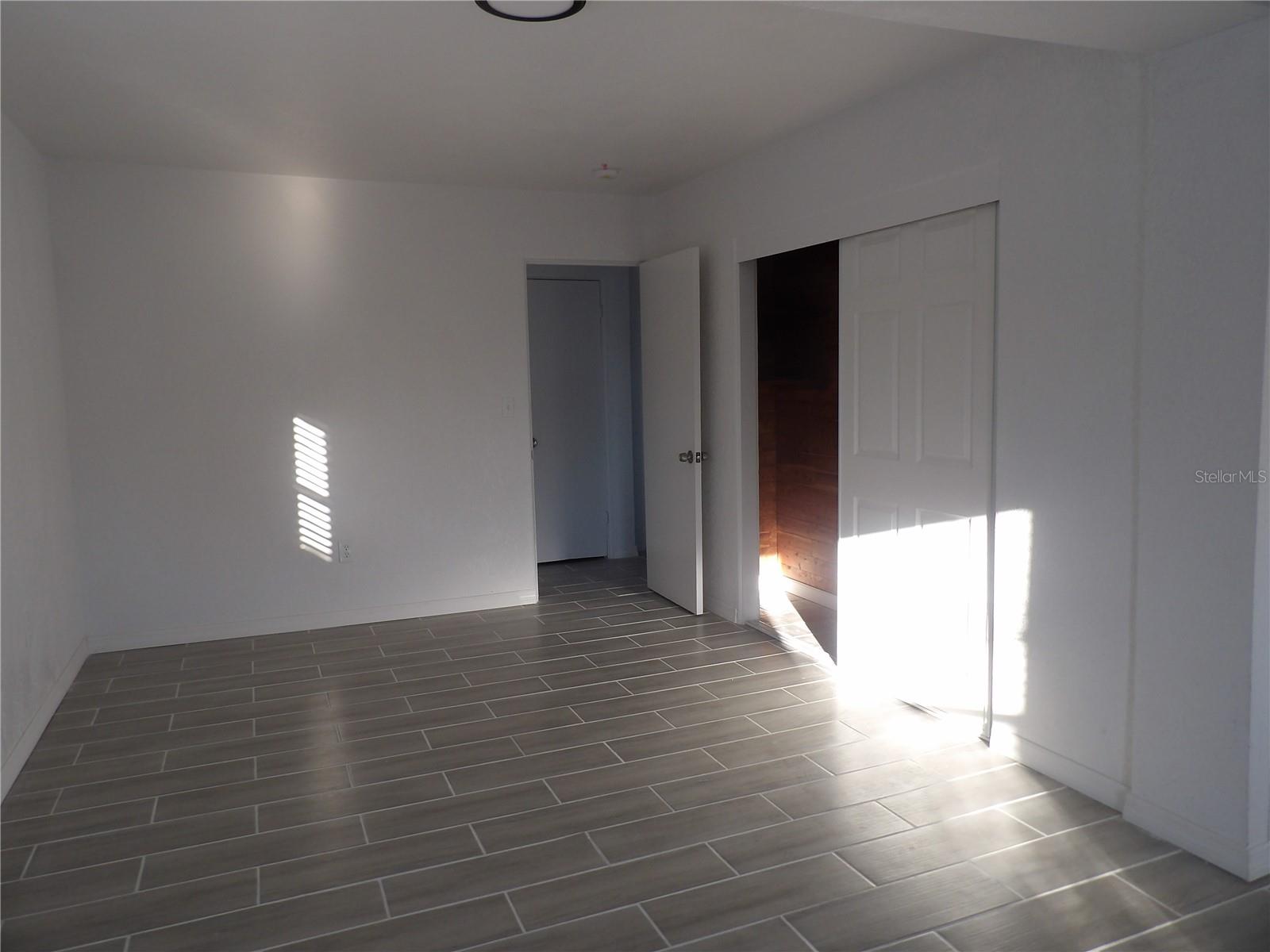 14975 1st St E Property Photo 17