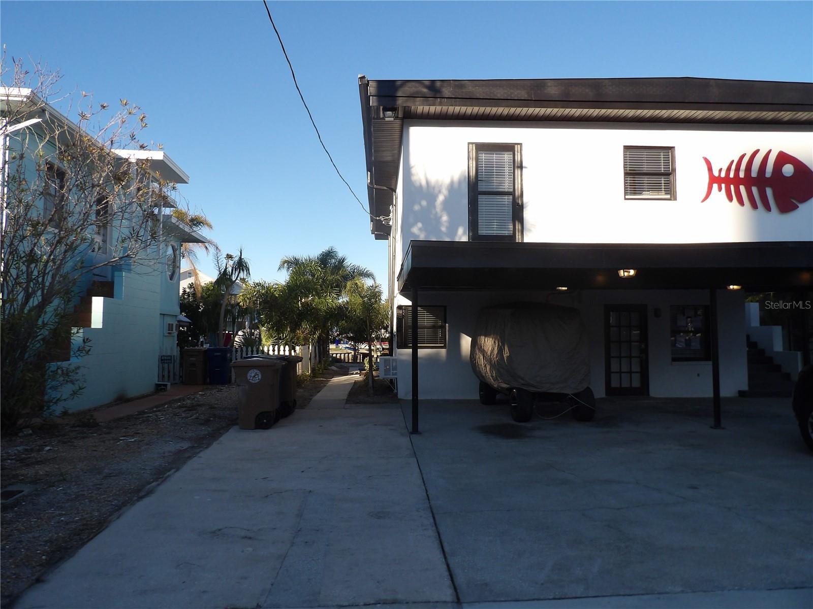 14975 1st St E Property Photo 30