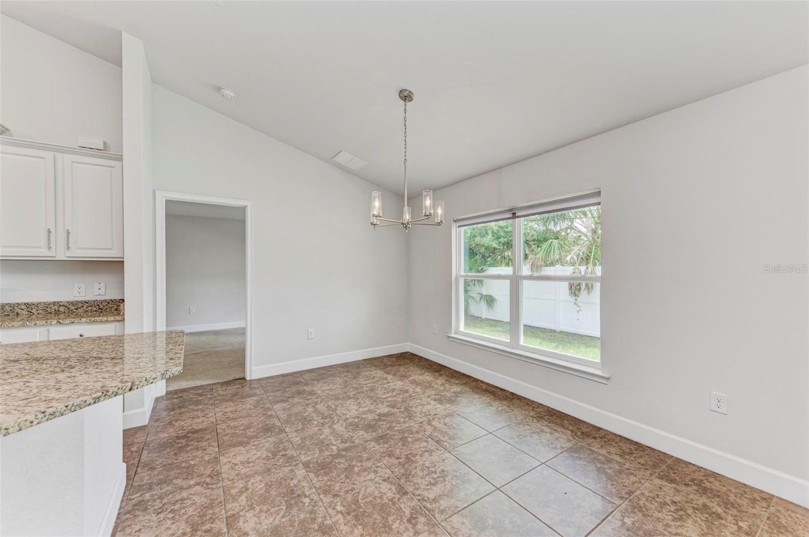 105 Dartmouth Rd Property Photo 11