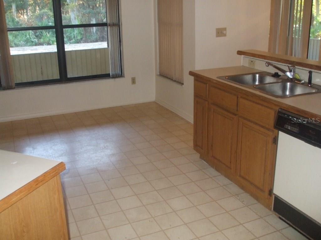 823 Debary Ave Property Photo 10